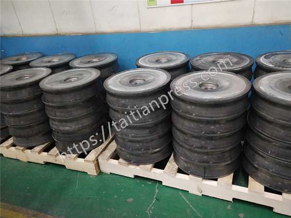 12000 Ton Hydraulic Forging Press Machine For Aluminum Forged Wheels ...
